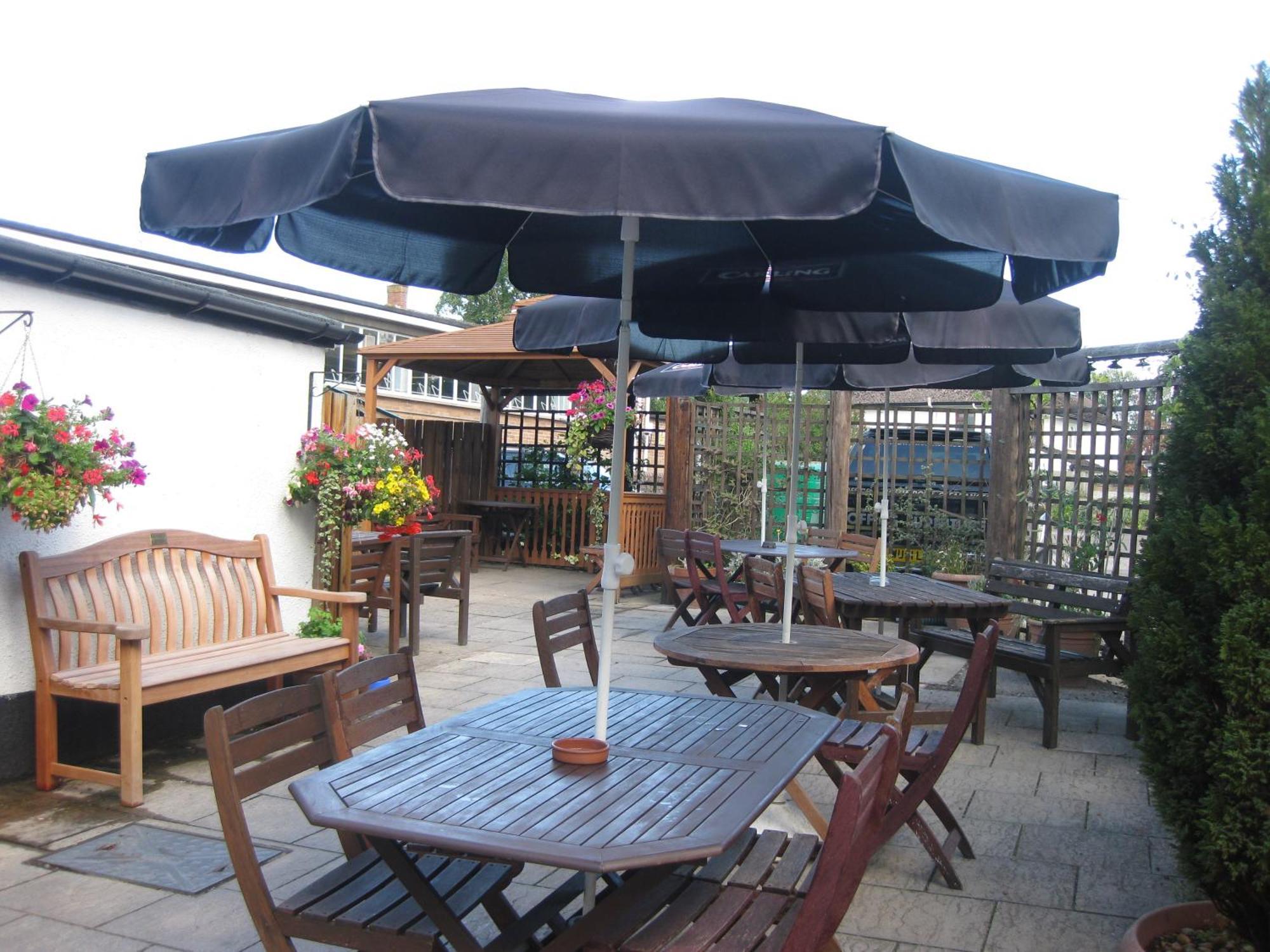 The Crosskeys Inn Usk Exteriér fotografie